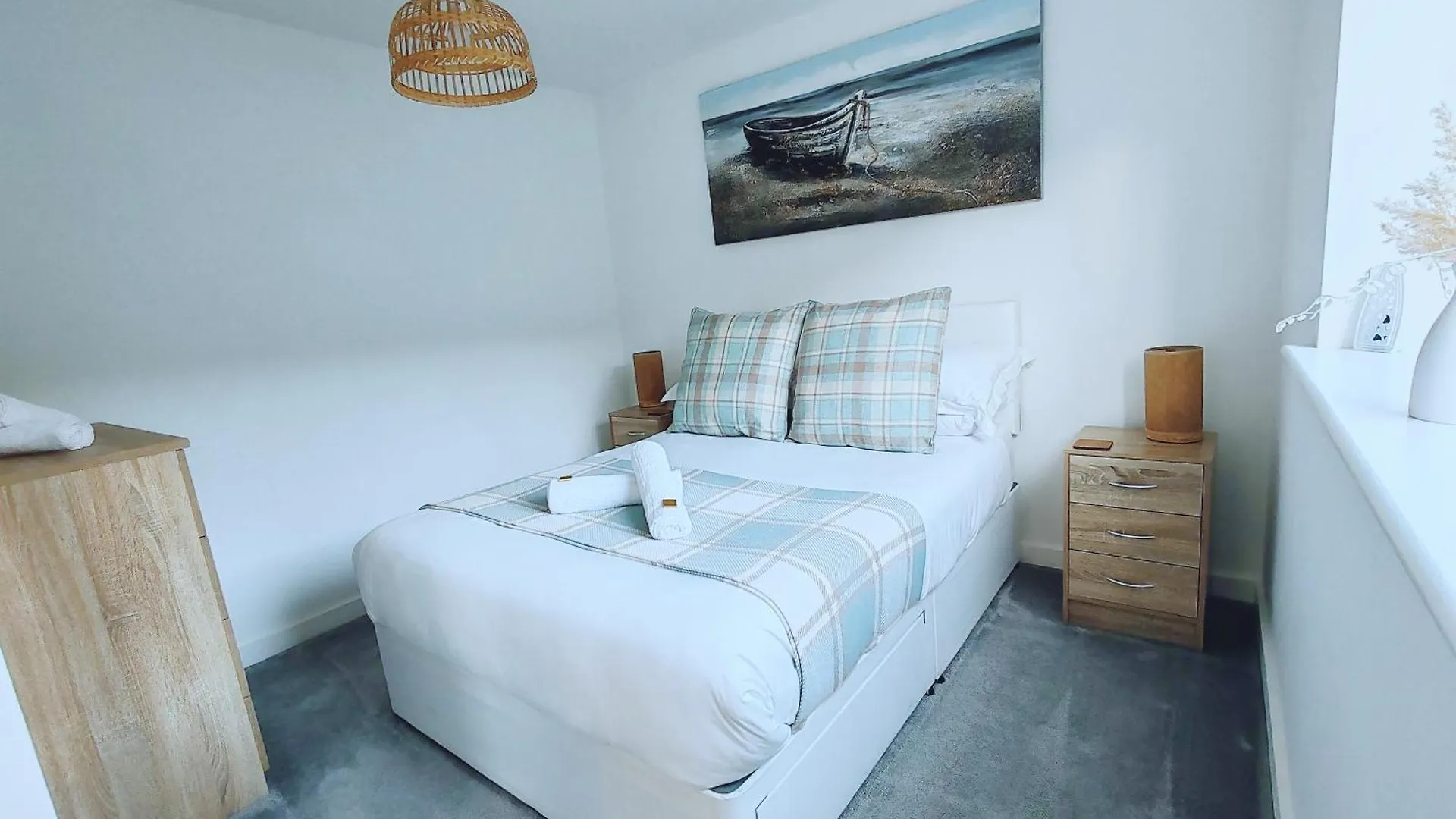 Beautiful Stylish Loft Apartment Perfect Summer Getaway Christchurch Centre Christchurch (Dorset)
