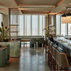 Manhattan Loft Gardens, Stratford E20 Apartment London